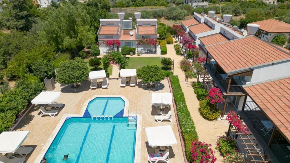 Отель Citrus Tree Gardens Karavas  Экстерьер фото