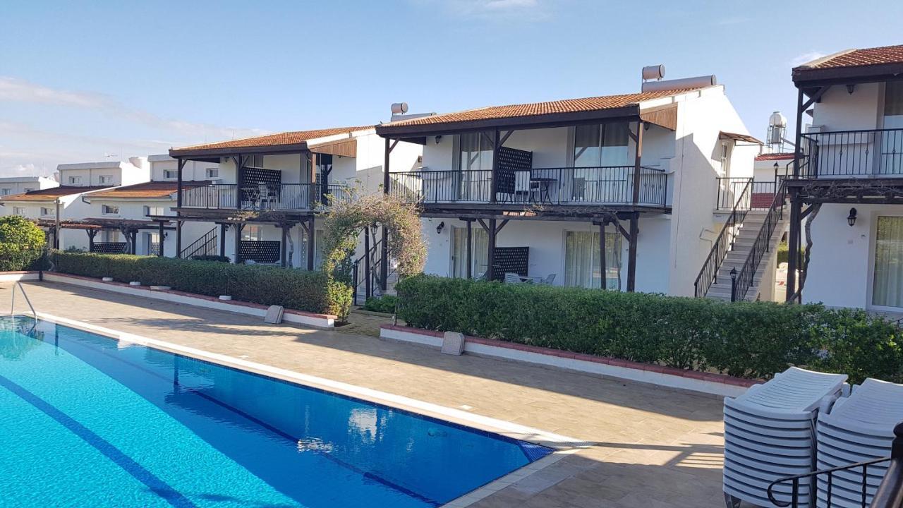 Отель Citrus Tree Gardens Karavas  Экстерьер фото